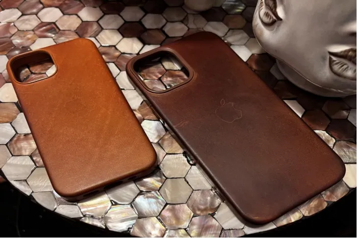 Vegetable-Tanned Leather Phone Case-1