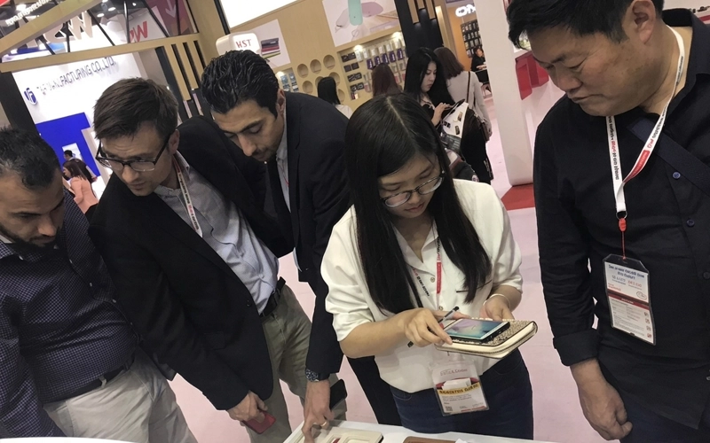 leather accessories sourcing partner